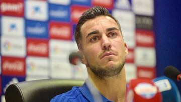Joselu durante su presentación con el Real Oviedo.