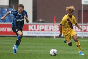 Víctor Valdés pulls Barcelona Under-19s out of Everton game over health concerns