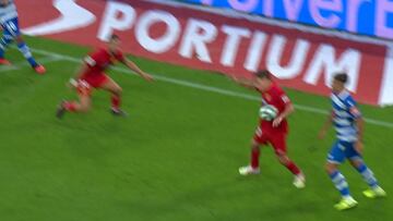 La locura en el final de Riazor: el penalti en el 95' que deja fuera al Fuenlabrada del playoff