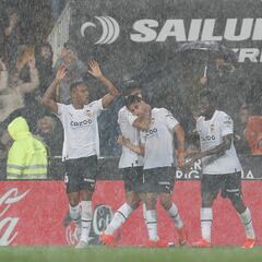 Almeida: “Es el primer gol de falta que marco en mi vida”