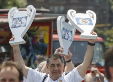 Las fan zone de Real Madrid y Atlético estuvieron muy animadas