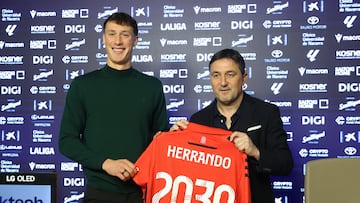 15/01/26 Rueda de prensa de renovacion de Jorge Herrando como jugador de Osasuna
i