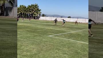 El gol de rabona más increíble del último tiempo: en Curicó aplauden de pie