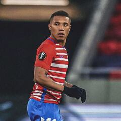 América presentó oferta al Granada por Darwin Machís