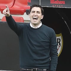 Iraola: “¿Apoyo del club? Me importa el apoyo de los que juegan”