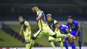 El Clásico Joven vivió una noche con polémicos penales