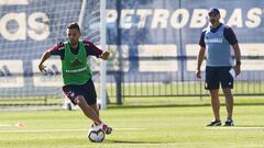 El volante habl&oacute; sobre las cr&iacute;ticas al conjunto azul por sus m&eacute;ritos para acceder a la Copa Libertadores. &quot;La U tuvo que dar vuelta una llave haciendo cuatro goles&quot;, dijo.