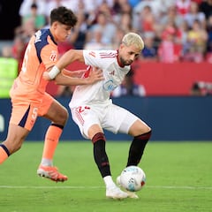 “Lo mismo sigo en el Sevilla”