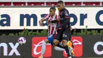   (L-R) URIEL ANTUNA OF GUADALAJARA AND ANDERSON SANTAMARIA OF ATLAS during the game Guadalajara va Atlas, corresponding to Day 14 of the Torneo Apertura Guard1anes 2020 of the Liga BBVA MX, at Akron Stadium, on October 17, 2020.
 
 &lt;br&gt;&lt;br&gt;
 
 (I-D), URIEL ANTUNA DE GUADALAJARA Y ANDERSON SANTAMARIA DE ATLAS durante el partido Guadalajara vs Atlas, correspondiente a la Jornada 14 del Torneo Apertura Guard1anes 2020 de la Liga BBVA MX, en el Estadio Akron, el 17 de Octubre de 2020.