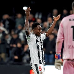 Camara, el ‘9’ que rompe esquemas en el Castellón de Pablo Hernández