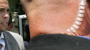 <B>BUENA VOLUNTAD. </B>Ronaldo visita Ramala en condición de embajador de buena voluntad.