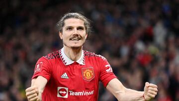 MANCHESTER, ENGLAND - MARCH 19: Marcel Sabitzer of Manchester United celebrates after scoring the team's second goal during the Emirates FA Cup Quarter Final match between Manchester United and Fulham at Old Trafford on March 19, 2023 in Manchester, England. (Photo by Michael Regan/Getty Images)
