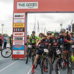 La Non Stop Madrid-Lisboa arrancó con récord de ciclistas