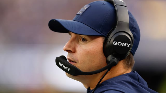 It’s official, NFL head coaches are getting younger. Kellen Moore is officially the youngest HC in the league with Mike Macdonald a close second.