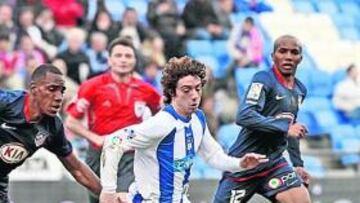 <b>FRENAZO. </b>Sisi se había ganado un sitio en el equipo titular, pero ahora deberá estar alejado de los terrenos de juego por una hepatitis.