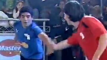 Maradona y Messi, juntos en el partido de f&uacute;tbol-tenis.