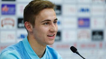 Marko Rog en rueda de prensa.