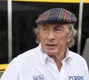 El tricampeón del mundo Jackie Stewart, ingresado