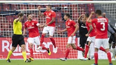 Nicolás Castillo marcó el único tanto en victoria sobre Sevilla