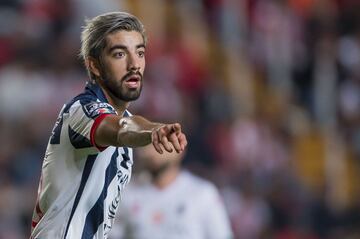 Rodolfo Pizarro, otro que ya cuenta con 25 años es Pizarro, el jugador de Monterrey y seleccionado nacional ha estado involucrado en supuestos fichajes en Europa pero no se han cerrado los tratos. 
