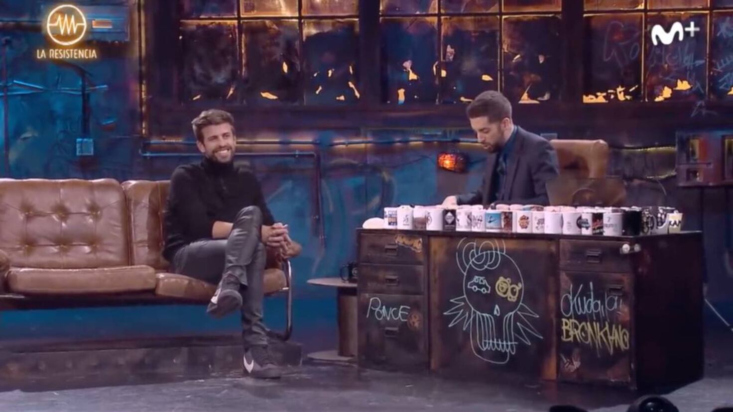 Le%20preguntan%20a%20Piqu%E9%20cuanto%20dinero%20tiene%20directamente%20y%20el%20abanico%20es%20mareante