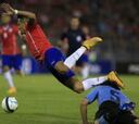 La Roja despide el 2014 con un tropiezo ante Uruguay