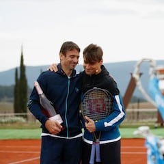 El "guerrero" Robredo se despide en Barcelona tras 24 años