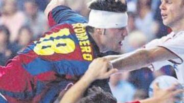 <b>COMPROMETIDO. </b>Iker Romero se entrega en cada partido; tras el Europeo necesita reposo por lesión.