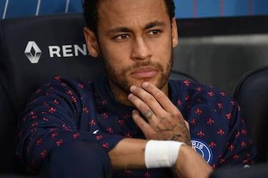 Neymar: Real Madrid rule out signing of PSG forward