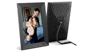 Decora tu casa con estos cinco portarretratos digitales superventas en Amazon