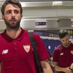 El Sevilla elige a sus capitanes: Pareja, Carriço, Escudero y Mercado