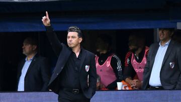 BUENOS AIRES, ARGENTINA - SEPTEMBER 11: Marcelo Gallardo head coach of River Plate gestures during a match between Boca Juniors and River Plate as part of Liga Profesional 2022 at Estadio Alberto J. Armando on September 11, 2022 in Buenos Aires, Argentina. (Photo by Rodrigo Valle/Getty Images)