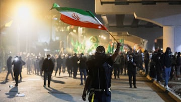 La suspensión de la Finalissima y el cierre de aeropuertos en Qatar marcan el impacto más severo del conflicto bélico en el calendario deportivo internacional. REUTERS/Ahmed Saad
