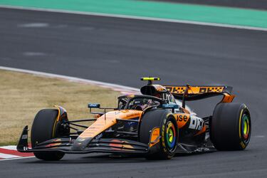 El piloto británico de McLaren Lando Norris durante la carrera del GP de Japón 2025.