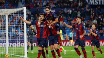 Petardazo del Levante al ascenso