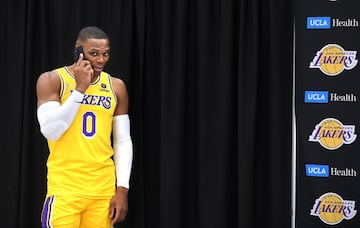 The Lakers point guard is one of the NBA’s best ever in his position. Twice chosen as MVP of the All-Star Game (the only player in history to have won the award in consecutive years), and a nine-time All-Star.