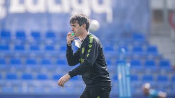 El Huesca sigue sin entrenador