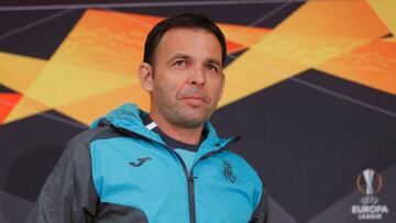 Javier Calleja, técnico del Villarreal.