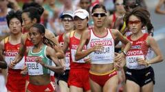 Alessandra Aguilar, en la marat&oacute;n de los Mundiales de Daegu 2011.