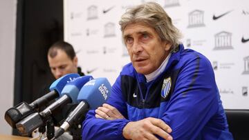 Imagen de Manuel Pellegrini durante su etapa con el M&aacute;laga.