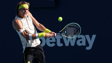 Zverev se estampa contra el verdugo de Alcaraz, Ruusuvuori