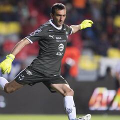 Barovero desea darle una alegría a la afición de Rayados