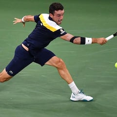 Bautista le da una lección a Kyrgios con rosco incluido