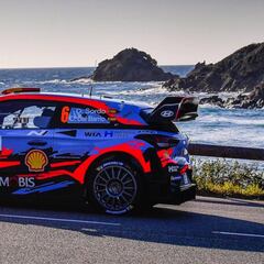 Dani Sordo a las puertas del podio en el Rally de Córcega