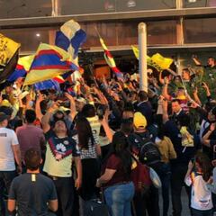 ¡Aeropuerto de Monterrey se volvió una sucursal del Azteca!