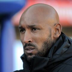 Nicolas Anelka vuelve al fútbol