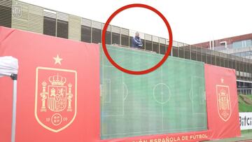 Un pantallón casi de cine: del andamio al último método de Luis Enrique para la Selección