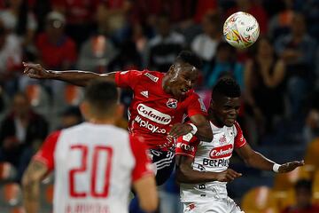 Imagenes del partido entre Medellín e Independiente Santa Fe por la jornada 8 de la Liga Betplay II.