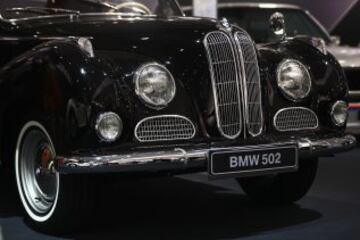 BMW 3200S.