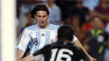 <b>EL MEJOR</b>. El atacante del Barça fue una verdadera pesadilla para el portero argelino y sus defensas.